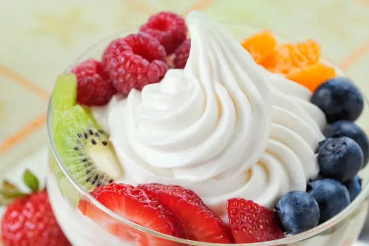 Frozen yogurt